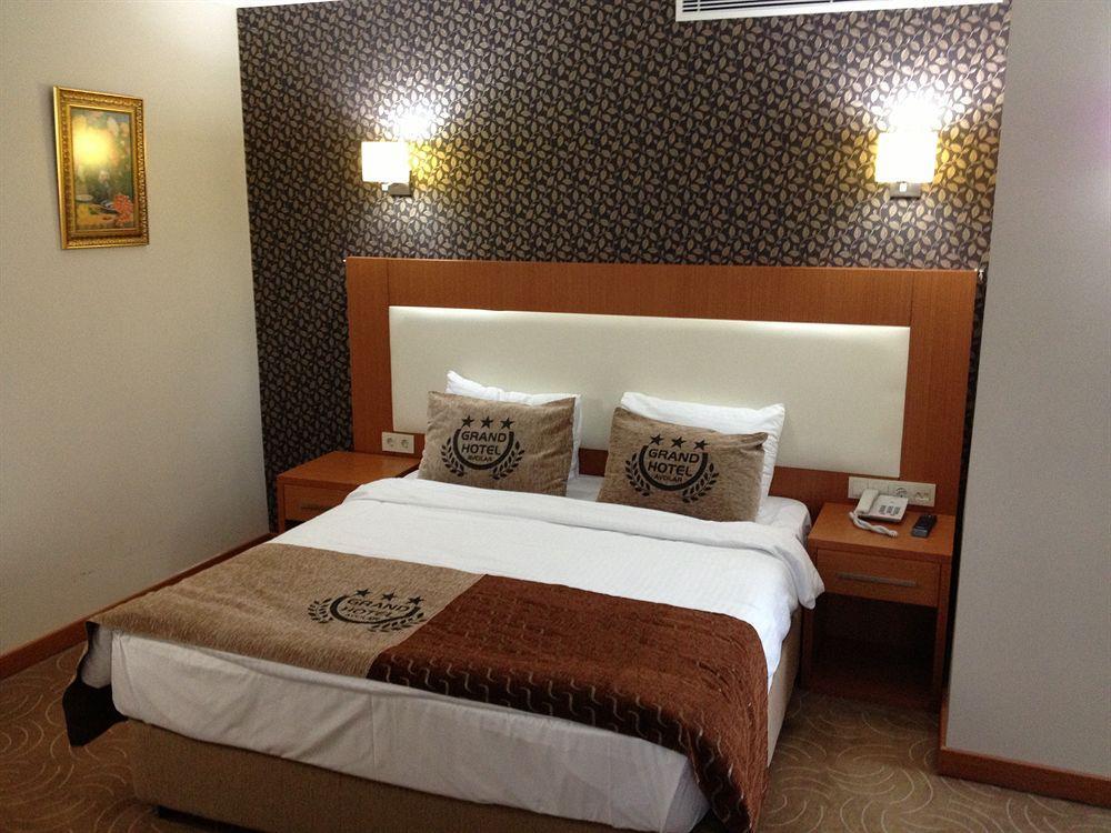 Готель Grand Avcilar 3*